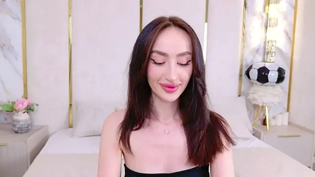 Snapshot of JayneMiler chatting on July 18, 2026, 5:28 pm JayneMiler online show from July 18, 2026, 5:28 pm