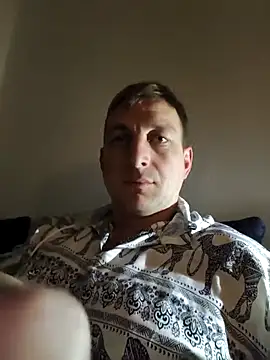 Elio Morel online show from April 16, 2026, 9:15 pm