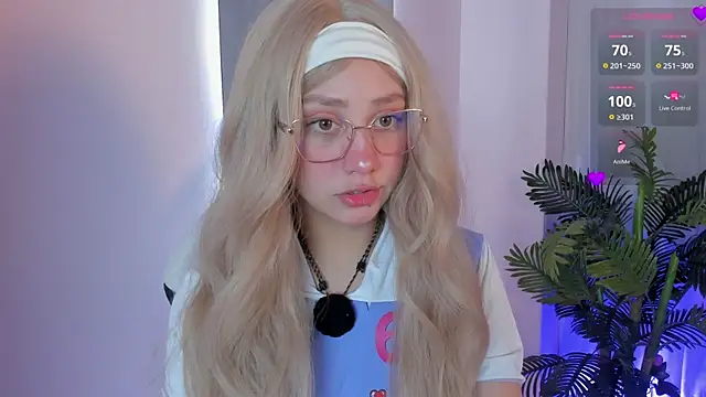 sweett fire online show from May 19, 2026, 6:03 pm