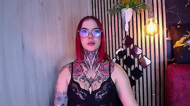 Atenea Red online show from May 15, 2026, 8:27 pm