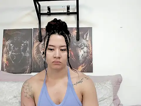 Snapshot of AngelMartinss chatting on May 26, 2026, 3:08 pm AngelMartinss online show from May 26, 2026, 3:08 pm