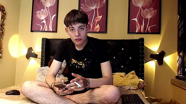 Snapshot of luckk_ chatting on April 16, 2026, 7:31 am luckk online show from April 16, 2026, 7:31 am