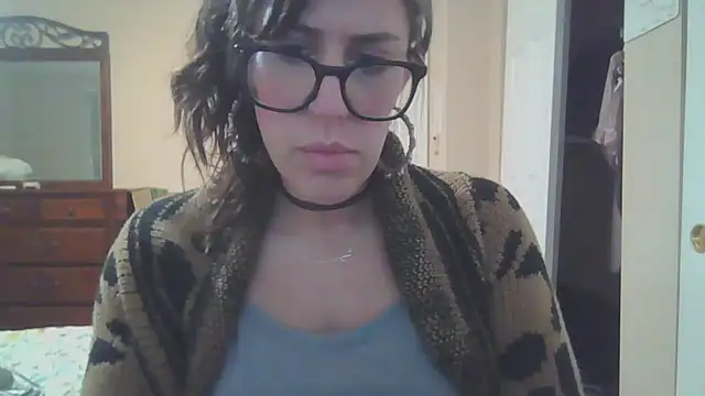 Snapshot of VenusOfEden chatting on April 18, 2026, 6:17 am VenusOfEden online show from April 18, 2026, 6:17 am