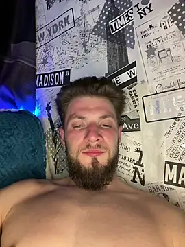 JimmiBoomBoom online show from April 15, 2026, 7:58 pm