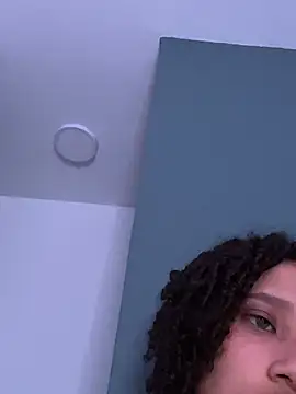Snapshot of Stefy_sophie03 chatting on June 25, 2026, 5:23 am Stefy sophie03 online show from June 25, 2026, 5:23 am