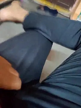 sexy boyhyderbad online show from April 14, 2026, 12:44 pm