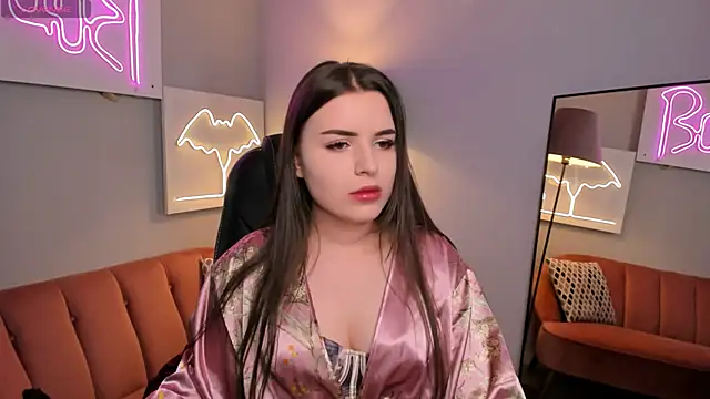 AliceLiador  online show from May 12, 2026, 2:36 pm