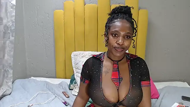 CocoBlazerx76 online show from July 31, 2026, 6:40 pm