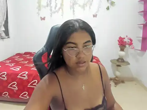 miasexi hot11 online show from May 17, 2026, 7:43 pm