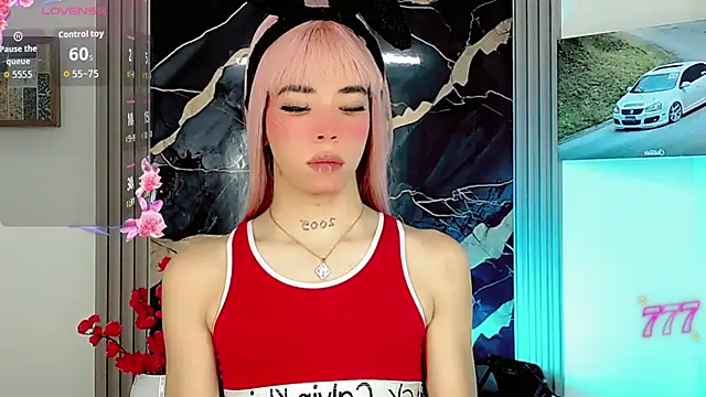 Snapshot of moon_sweet- chatting on June 11, 2026, 3:26 am moon sweet- online show from June 11, 2026, 3:26 am