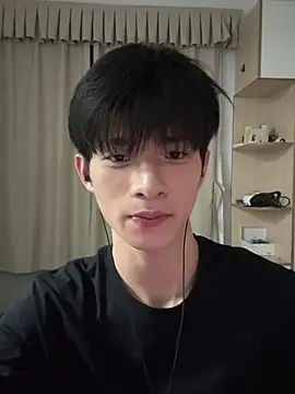 Snapshot of ruo-bai chatting on April 17, 2026, 2:09 pm ruo-bai online show from April 17, 2026, 2:09 pm