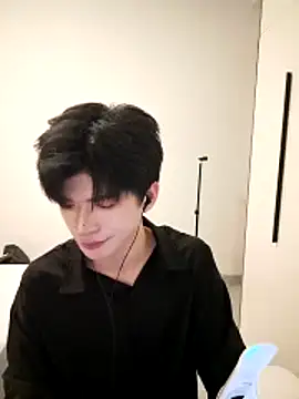 Snapshot of ruo-bai chatting on May 12, 2026, 3:20 pm ruo-bai online show from May 12, 2026, 3:20 pm