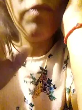 Snapshot of Gaby_lulu chatting on June 19, 2026, 12:48 am Gaby lulu online show from June 19, 2026, 12:48 am