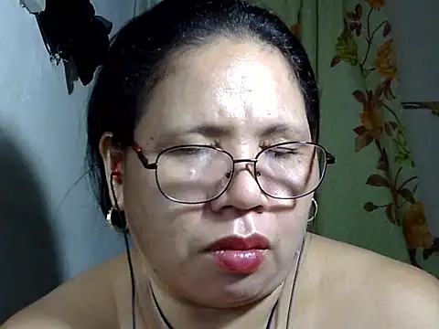 HottyCurlyPeanut online show from May 22, 2026, 7:52 pm