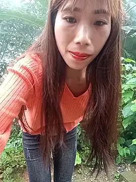 Elena Mia online show from May 9, 2026, 3:45 am