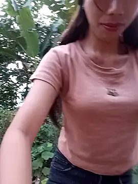 Elena Mia online show from May 16, 2026, 10:41 pm