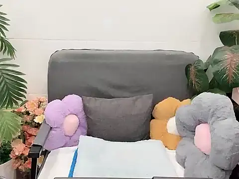 linhkute97 online show from July 7, 2026, 7:09 am