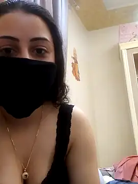 Snapshot of sama525 chatting on April 15, 2026, 2:57 pm sama525 online show from April 15, 2026, 2:57 pm