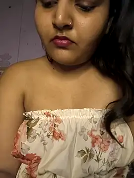 Snapshot of PunkTiling chatting on April 21, 2026, 1:53 am PunkTiling online show from April 21, 2026, 1:53 am