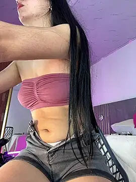 Snapshot of Lila-pinkky chatting on July 4, 2026, 11:49 am Lila-pinkky online show from July 4, 2026, 11:49 am