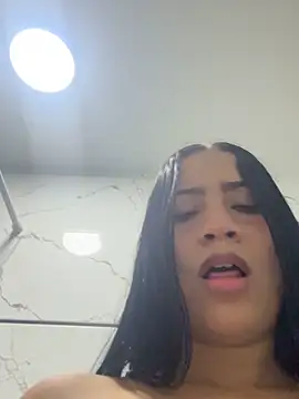 Sexysoeh online show from May 15, 2026, 1:51 pm
