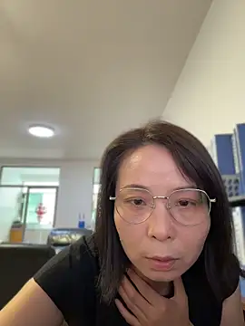 Snapshot of lisha521 chatting on June 16, 2026, 1:08 am lisha521 online show from June 16, 2026, 1:08 am