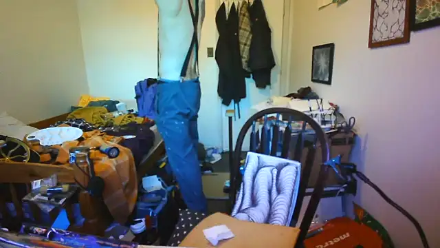 JohnnyMoves online show from June 11, 2026, 11:36 pm