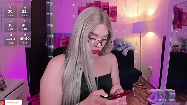 Snapshot of Melody_p chatting on June 12, 2026, 9:25 pm Melody p online show from June 12, 2026, 9:25 pm