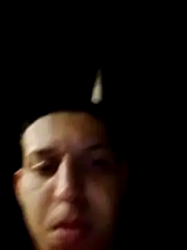 Branquinho027  online show from April 19, 2026, 3:28 am