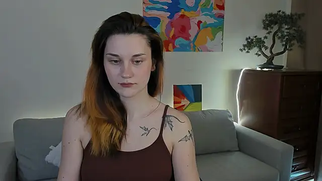 elani lune online show from April 25, 2026, 3:53 pm