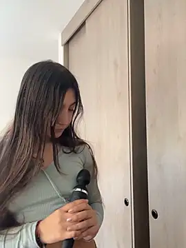 Soffy 20 online show from April 20, 2026, 6:31 pm