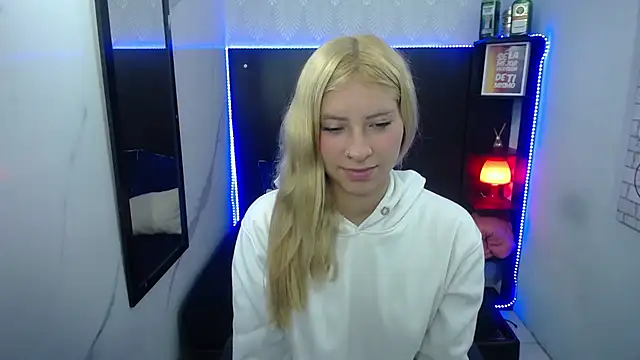 nancy blonde online show from June 19, 2026, 1:48 pm