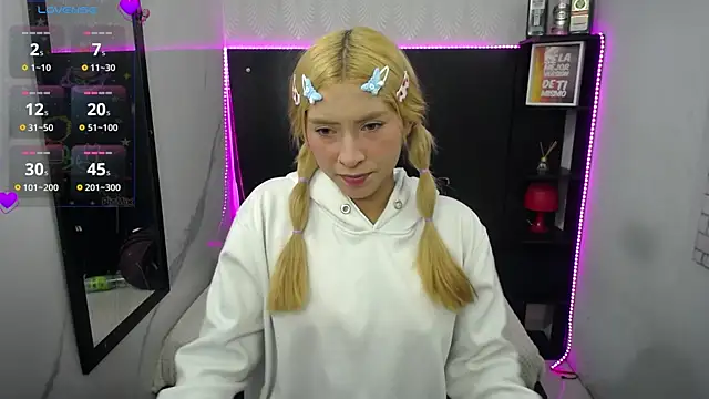 nancy blonde online show from July 2, 2026, 12:44 pm
