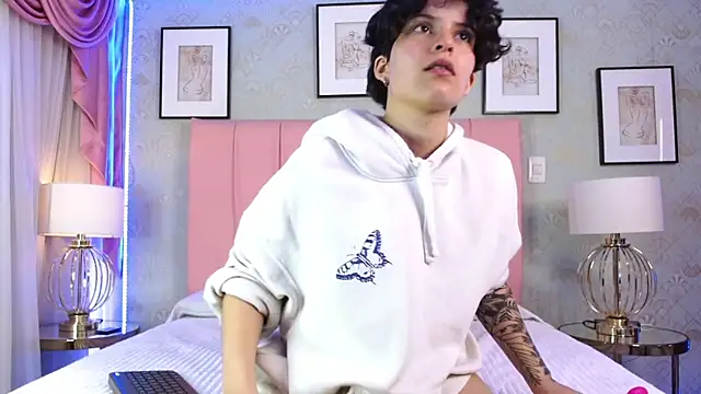 Nate Desire  online show from April 23, 2026, 8:11 pm