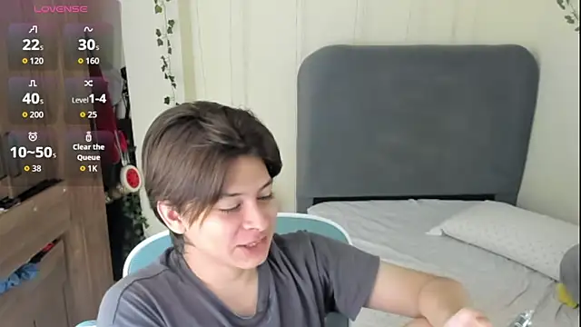 Felixzyn online show from May 2, 2026, 7:41 pm