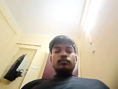 gajodhar20 online show from April 18, 2026, 11:14 am