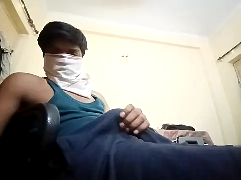 gajodhar20 online show from May 10, 2026, 12:21 pm