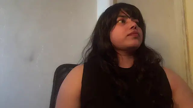 MelodyObsidian online show from April 22, 2026, 4:37 am