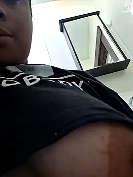 Sexysexisexi online show from April 19, 2026, 2:38 pm