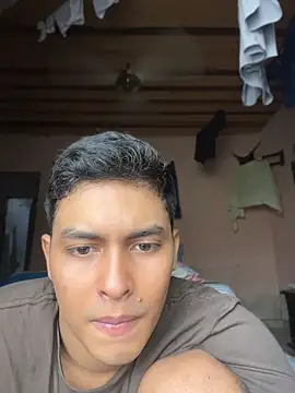 Snapshot of Angel_7020 chatting on April 23, 2026, 4:42 pm Angel 7020 online show from April 23, 2026, 4:42 pm