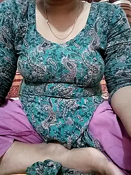 Snapshot of Misty-Meya chatting on June 2, 2026, 12:07 pm Misty-Meya online show from June 2, 2026, 12:07 pm