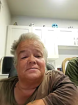 Snapshot of smokinhotshorty chatting on July 18, 2026, 3:49 pm smokinhotshorty online show from July 18, 2026, 3:49 pm