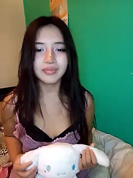 Snapshot of HonyHanna chatting on April 29, 2026, 2:15 am HonyHanna online show from April 29, 2026, 2:15 am