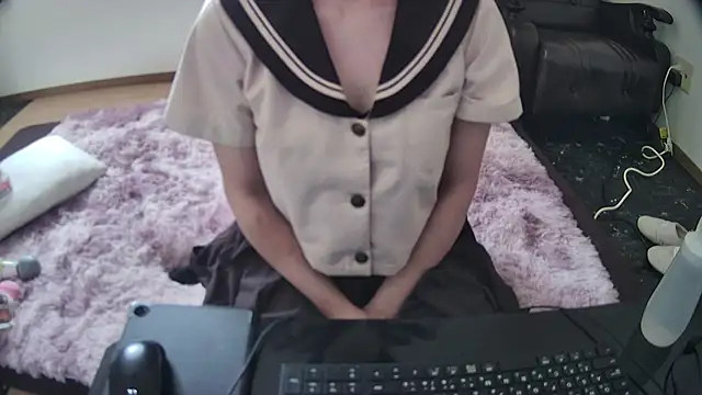 m-e-i online show from April 27, 2026, 2:09 am