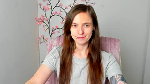 Snapshot of Luna_Tantra chatting on May 21, 2026, 12:45 pm Luna Tantra online show from May 21, 2026, 12:45 pm