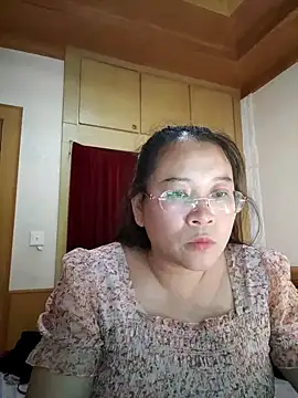 lymm78 online show from May 21, 2026, 12:34 pm