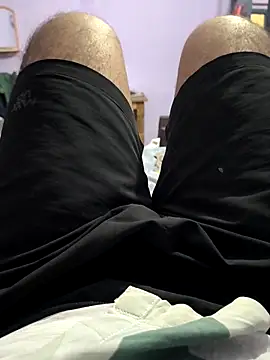 IndianDaddy0 online show from April 21, 2026, 4:23 pm