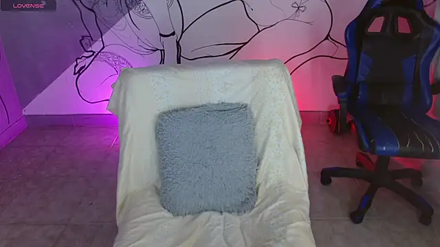 caius bigcock1 online show from May 9, 2026, 12:10 pm