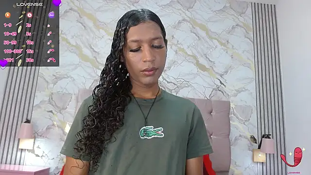 Mia Hiills online show from May 29, 2026, 12:36 pm