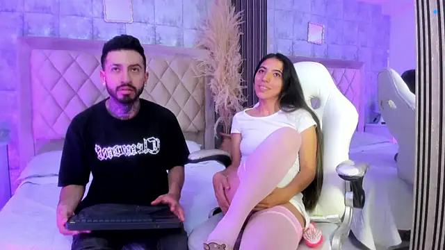 StevenAndLaura online show from May 6, 2026, 8:25 pm